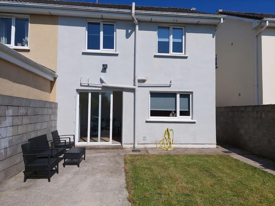 3 Bed Semi-Detached House In A Quite Estate Villa Bruff Kültér fotó